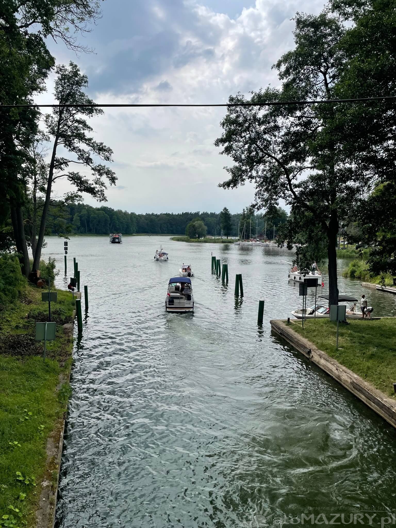bezpiecznie na lodzce na mazurach 2